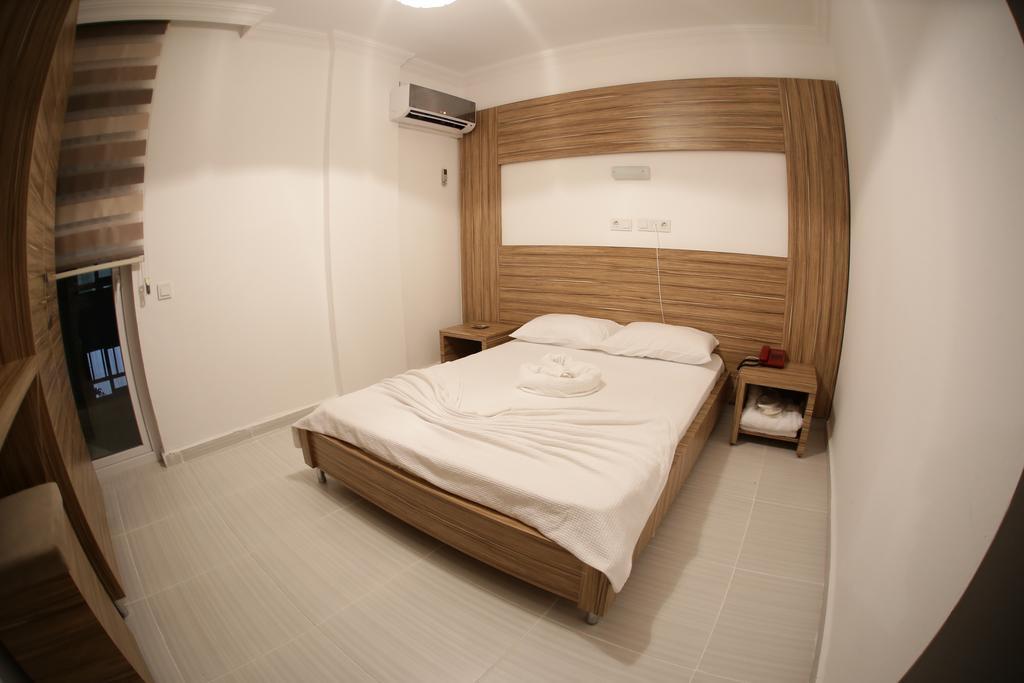 Araucaria Pension 안탈리아 객실 사진